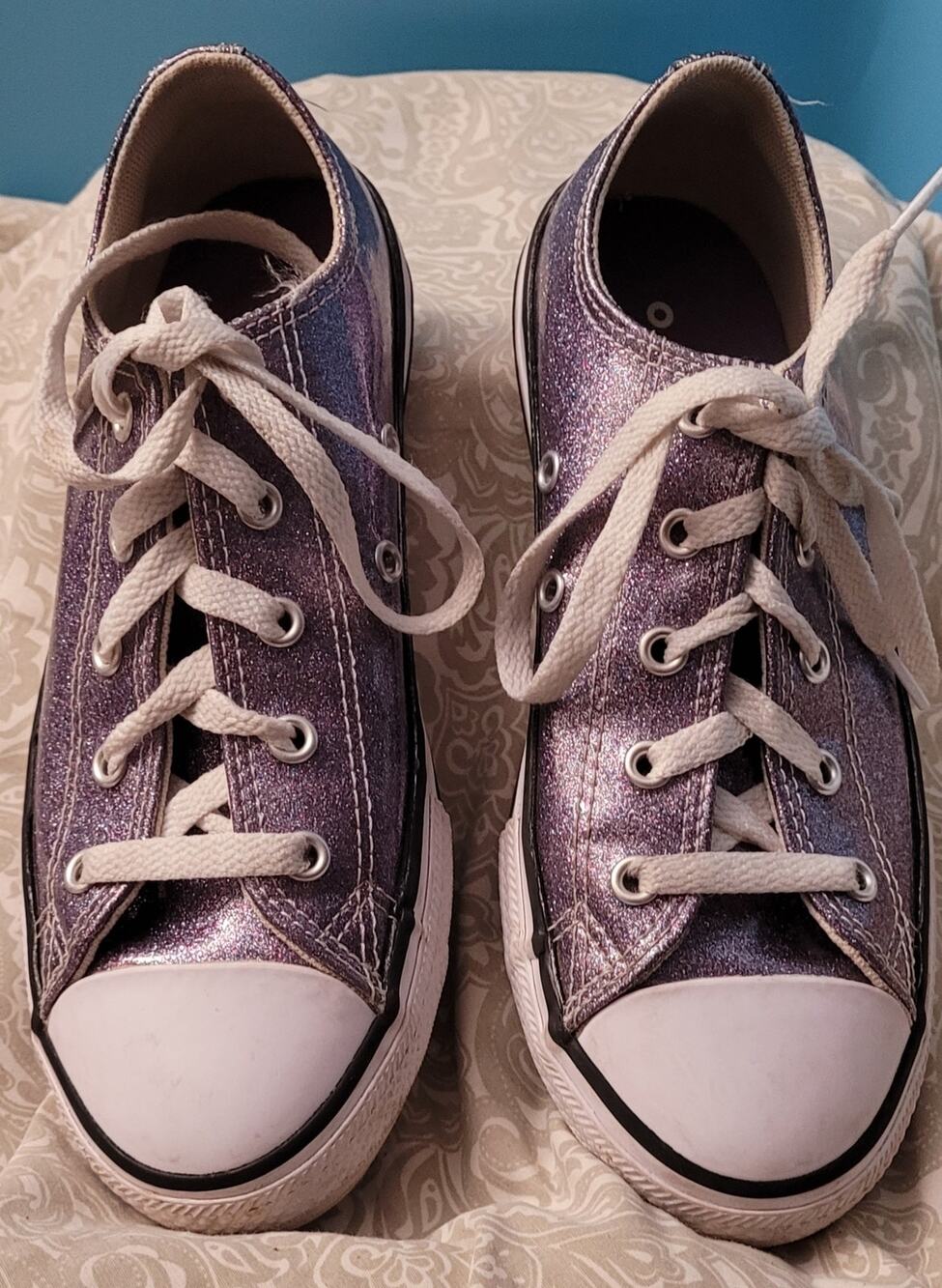Junior Size 3 All Star Converse Low Top Purple Sparkle Junior Size 3 EUC